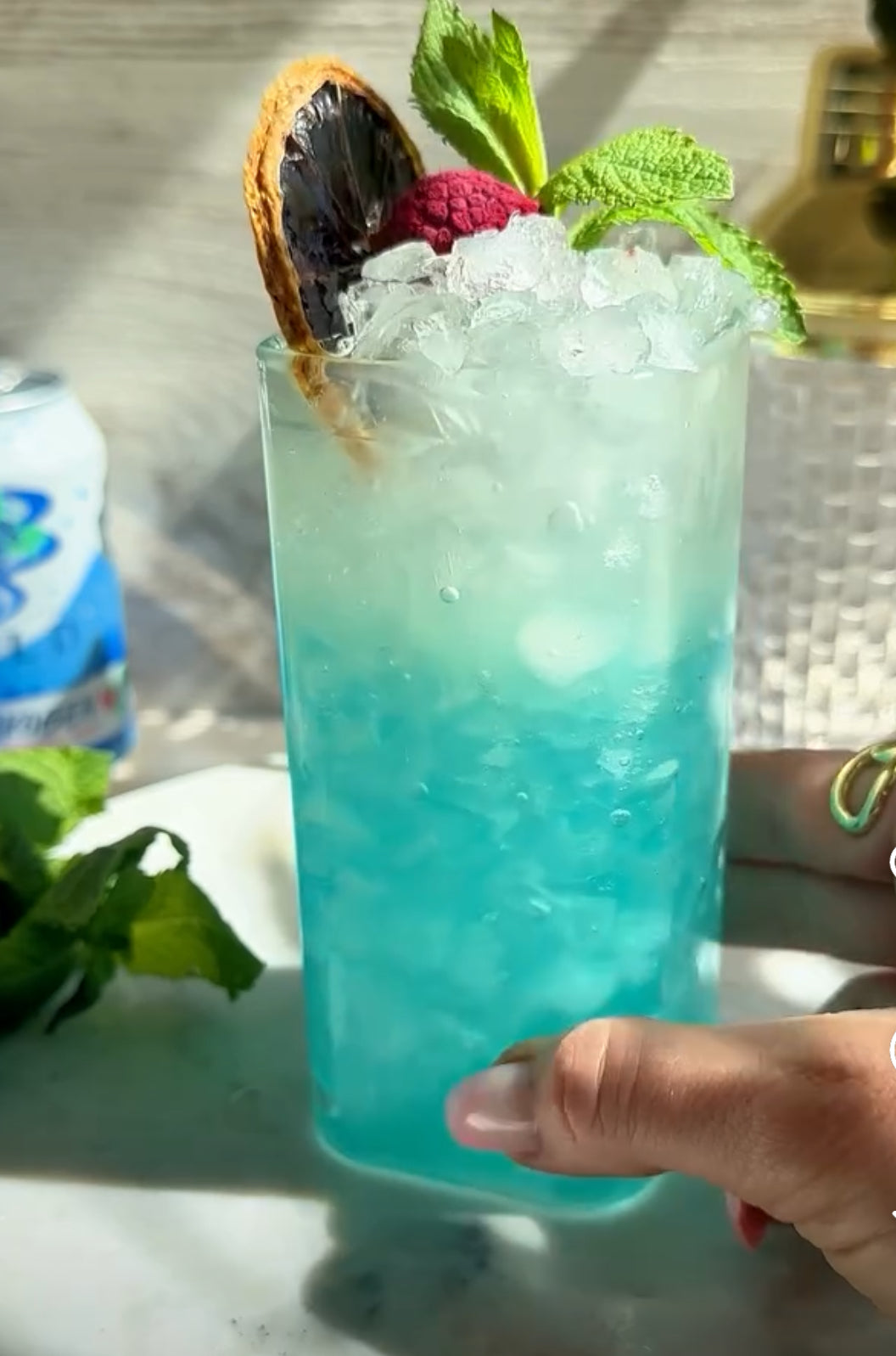 Blå Grape Mocktail - Alkoholfri